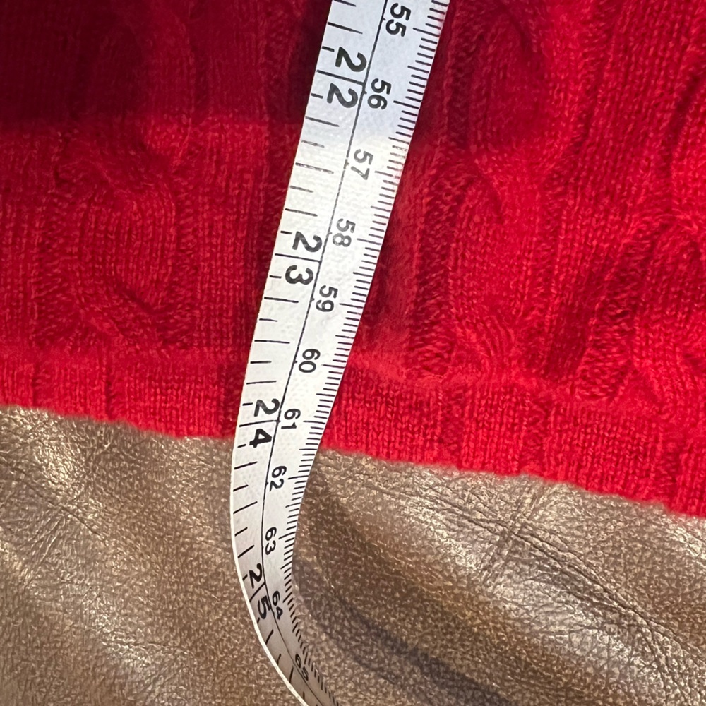 Charter Club 2 ply Cashmere Red Cable knit Cardigan -NWOT - Picture 8 of 9